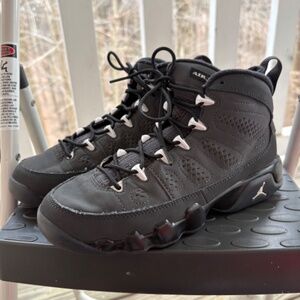 Air Jordan 9 Anthracite (Size 5Y)